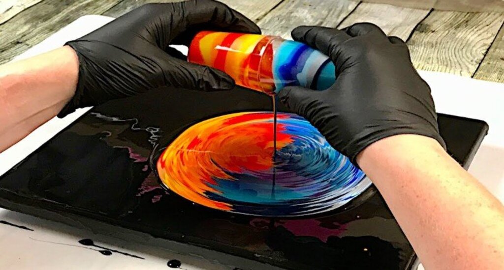 Pour Painting with a Kiss - May 30th 6pm - 8pm